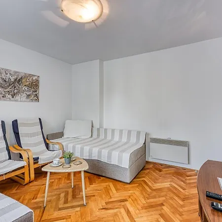 Apartman Zeljko Novo Naselje